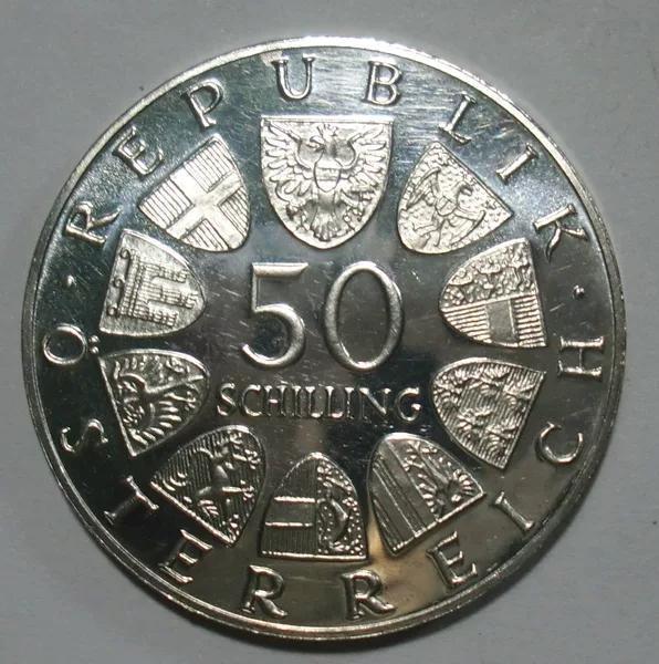 鋼琴施特勞斯價(jià)格_施特勞斯鋼琴_鋼琴施特勞斯117價(jià)錢多少